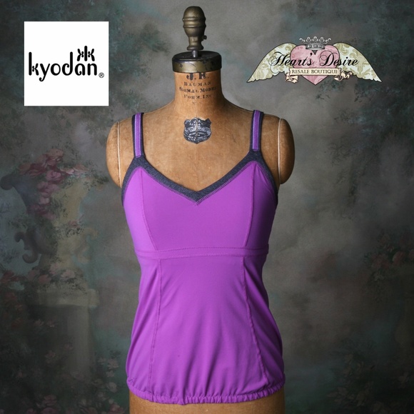 Kyodan Workout Top Elastic Hem Ruched Back V-neck - Picture 1 of 11